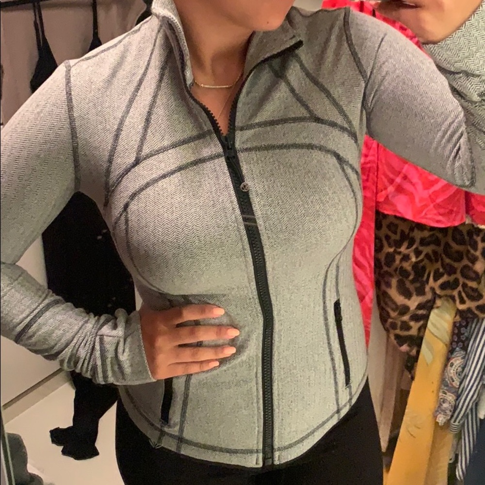 Lulu lemon grey and black zip up